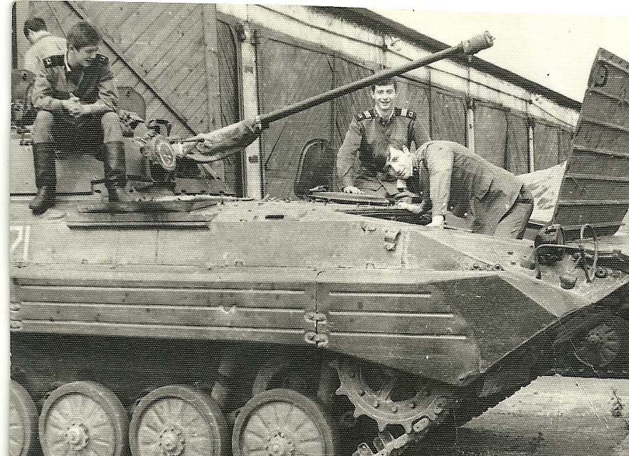 93 механизированный танковый полк